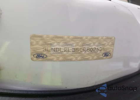 2012 Lincoln Mkz Hybrid z USA, uszkodzony, nr VIN 3LNDL2L35CR802635